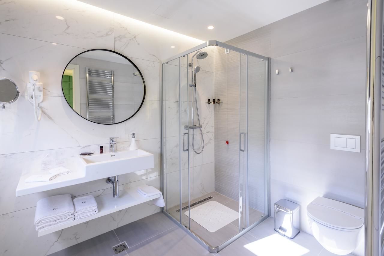 Отель Hotel Gradska Cetinje Цетине