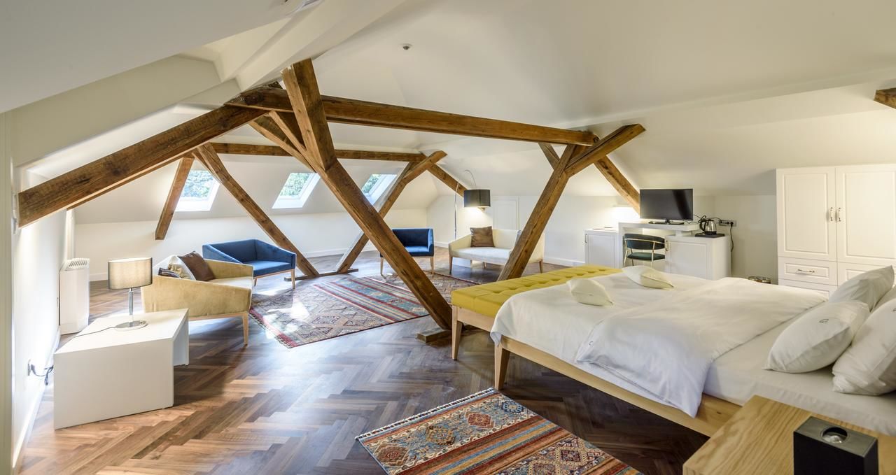 Отель Hotel Gradska Cetinje Цетине