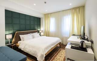 Отель Hotel Gradska Cetinje Цетине Двухместный номер с 1 кроватью-1